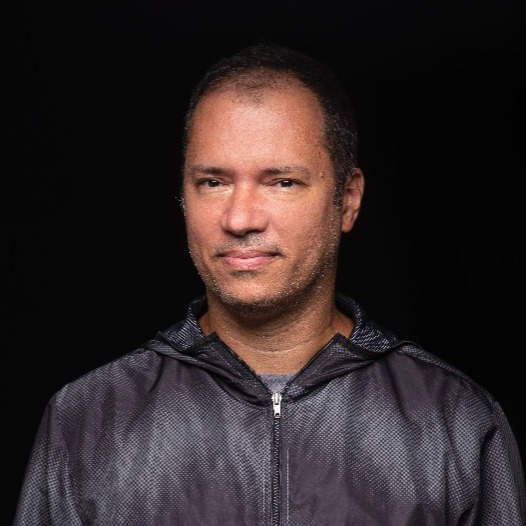 Person: Batman Zavareze